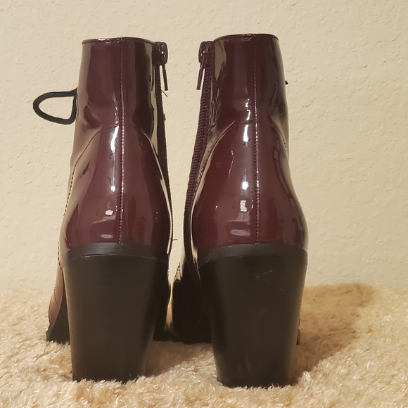 Forever 21 Burgundy Patent Leather Boots size 7 womens. - Picture 5 of 8